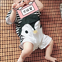 爸爸与新生儿的亲密关系         一般来说，说到与新生儿的亲密关系，都认为指代的是母婴之间的亲密关系...