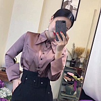 生完宝宝后半年开始我喜欢的工作，每套衣服都是我自己精心挑选的，比较适合职场女性。