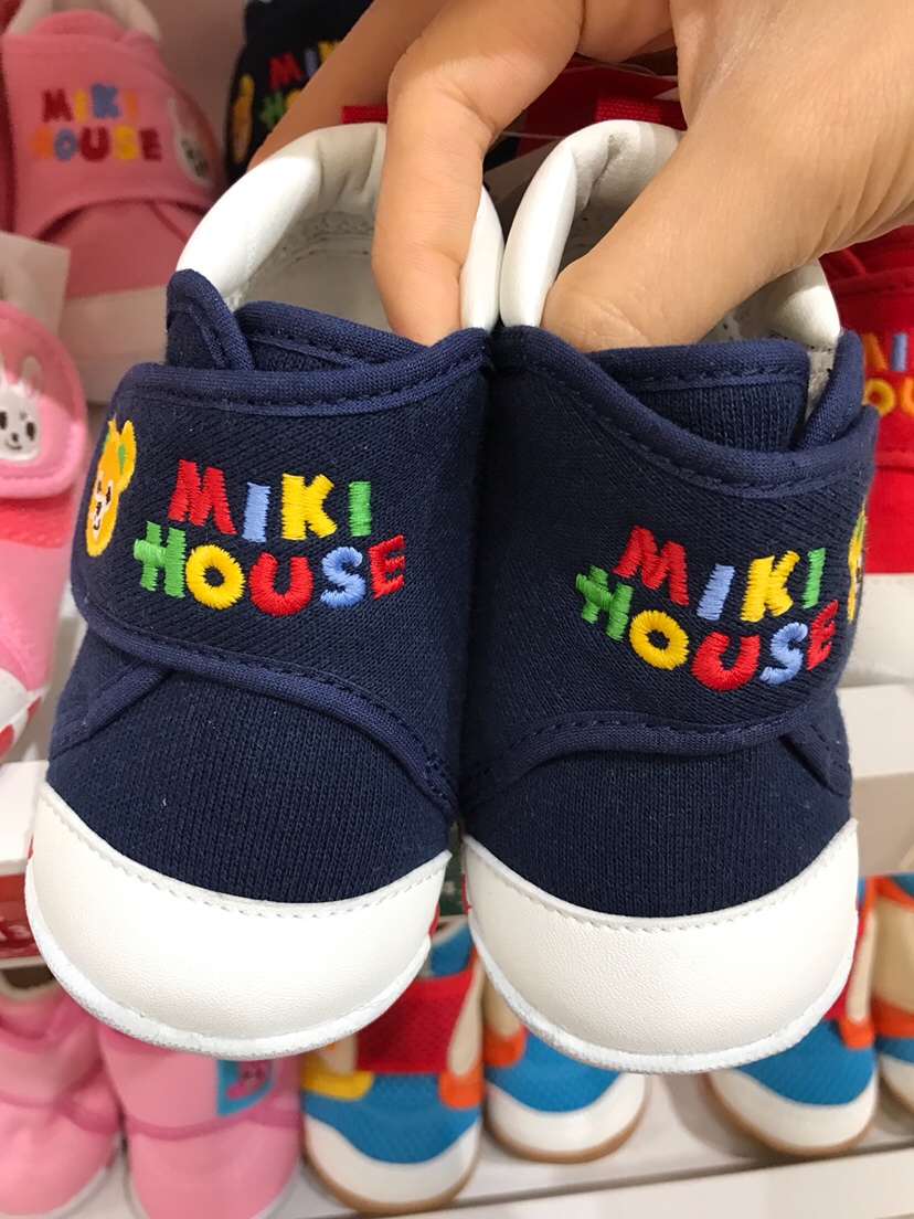 日本的超人气宝宝学步鞋：mikihouse