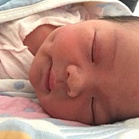 爱女于2018.8.25号下午三点12分出生啦，顺产，6斤6两