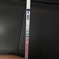 这个月排卵期推迟了10天，8.23排卵。排卵前一天和当天晚上aa，现在排卵试纸一直是弱阳性，亲们有没有遇...