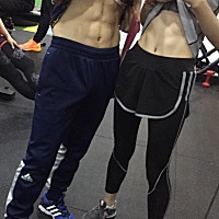 孕前貌美如花，孕后肥胖如猪。。。特别是对我这种孕前连90斤不到还有腹肌的人来说，怀孕后就是噩梦...