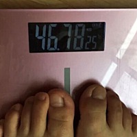 减肥日记第50天 115—90 说好的90斤但是我只瘦到92😢 这个很难受 不过 已经很满足啦 现在体重就维持在...