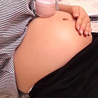 孕期擦粒子霜真的能预防妊辰纹哦