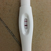 这是怀孕了吗，一深一浅，好着急啊。在线等