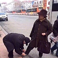 重新对婚姻的认识，❗️并不是结了婚就要把幸福交给对方，谁又能让谁怎么幸福呢？在这个时代  让自己幸...