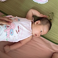 宝贝满月第三天比❤️