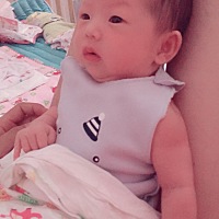 宝宝十三天了。 复查各项指标都正常。