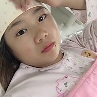 医生说我有奶水 但是吸奶器就是吸不出来，有什么办法让乳头好吸奶的办法吗，宝宝不在身边只能先用吸奶器