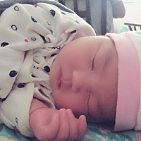 我家宝宝真棒，现在左右通吃啦☺️☺️☺️几天的努力木有白费