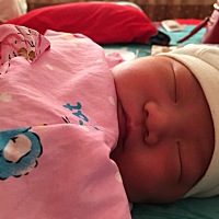 顺产小幺女一枚。希望宝贝健健康康长大