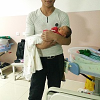 我的老公和婆婆都是蒙族人我是汉族人她他们对我很好也很疼我婆婆把我当闺女看我从小就没有妈妈了和爸爸...