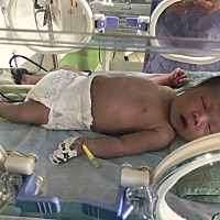 此生愿你一切都好！无病无灾无难，愿你身体健康！快快乐乐健健康康成长就好！爸爸妈妈爷爷奶奶都爱你❤