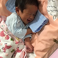 后期压迫大腿神经，走路痛，翻身痛，趾骨痛，剖腹产刀口痛，看到她一切都值得了😘😘，感恩上天🙏🏻