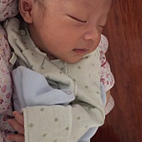 宝宝出生才感觉还不如不出来，每天看这熊孩子感觉好累😂