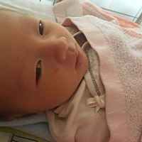 宝宝13天了，和四维对比一下😂😂😂😂