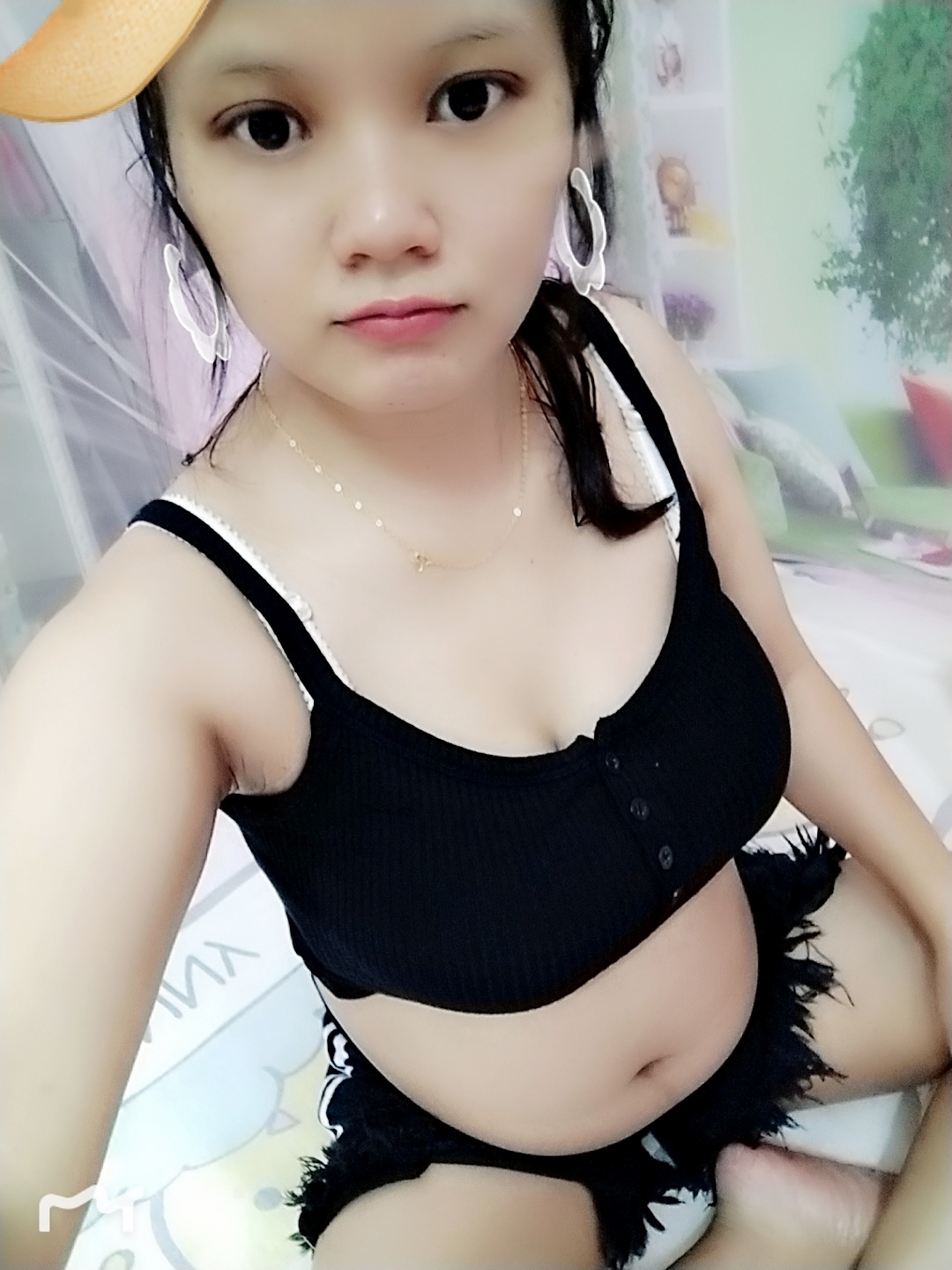 我们家安安六个月啦，过几天去三维四维希望一切顺利