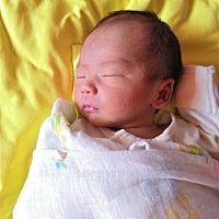 宝贝出生第六天，今天来改写状态，出生时五斤三两的男宝宝，各种心疼。