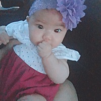 宝贝，妈妈怕你长大也盼你长大，妈妈会陪你走过你人生中最灿烂的年华。妈妈爱你