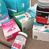 孕期吃了两瓶黄金素，四瓶孕产妇益生菌，喝纯牛奶补钙，喝了覆盆子茶茉莉花茶，玉米须煮水，一天三顿饭...