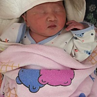 终于生了，漫长的等待，喜得一爱女。如今已儿女双全