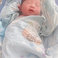 9/6剖宫产凑成好！7.1斤男孩！昨天剖前79kg，今天晚上下床还剩63kg！月子里要努力减肥了！加油！