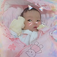 宝宝出生第三天了，妈妈希望你平平安安，健健康康成长，妈妈医院爱你 宝贝妈妈永远爱你