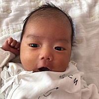 宝宝满月了 我也出关了 今天称体重 完完全全回到怀孕以前的数值 一两没长 不过也好 奶水也足 省的减肥了