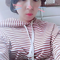 女孩，姓王，帮忙取个名字