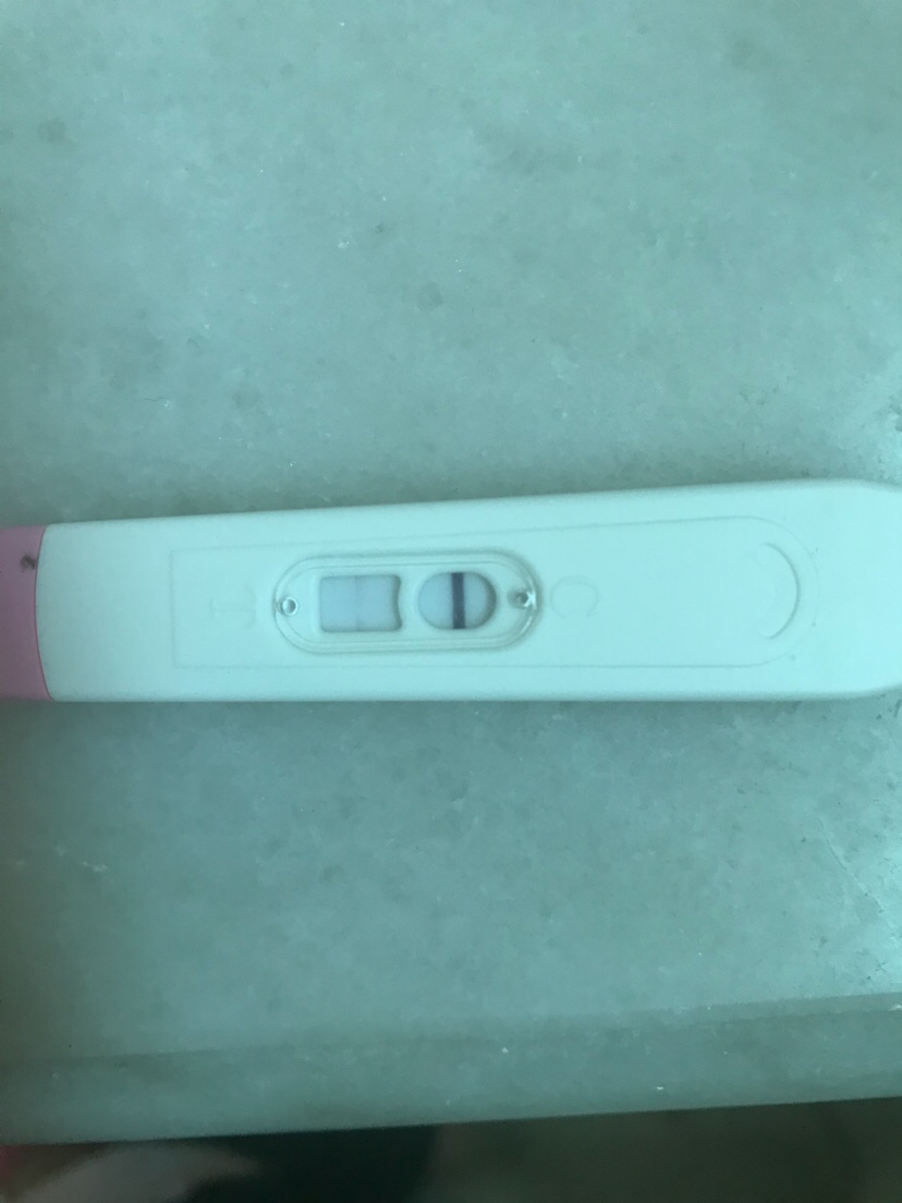 今天早上测的 刚开始没注意 就直接丢垃圾桶 后来想想我好像没看错什么又捡起来🙈