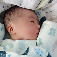 疼了三个晚上9月13号凌晨1点多顺产男宝宝，6.7斤侧切不容易，看到宝宝一切都值得了。希望各位孕妈一切顺...