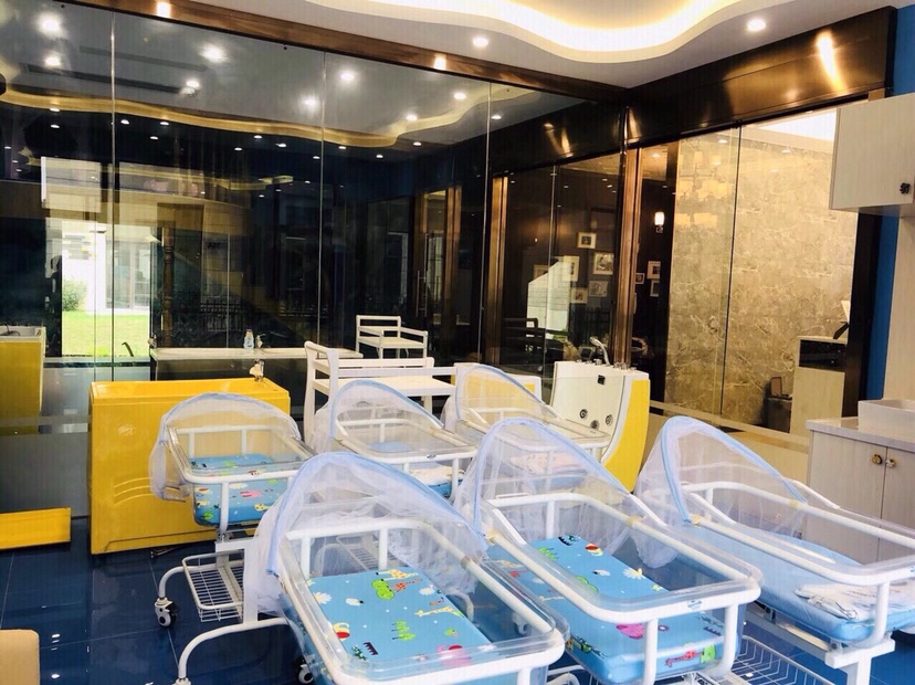 小宝贝每次在这里洗澡 做按摩 我在房间全程视频看着☺️