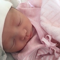 我家的小公主睡得好香哦，看见你是最幸福的，在痛也值得…