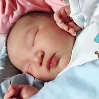 9.9号 顺产7.4斤 男宝！