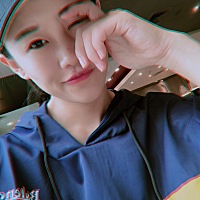 35周的小孕妇 昨个生日 🎂记得开心 一直开心