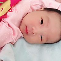 我的小宝贝终于快满月啦😘😘😘