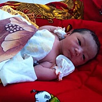 9.6下午16:31刨腹产男宝一枚，没能如愿，一家四口👨‍👩‍👦‍👦，爷仨保护我。。图一老大，图...