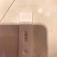 各位宝妈们，我想知道一深一浅是什么意思，到底怀上没？