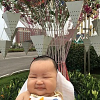 带泡泡去花海玩没想到这么开心😂