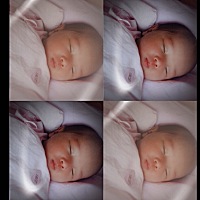 把我家女神照成了小秃顶。做妈妈之后才知道拥有她是我最大的幸运，不需要她多么优秀，只希望她平安健康。