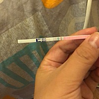 这个排卵试纸出现这样可以同房吗？怀孕率大概有多高？