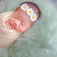 顺产女宝7斤 16天了