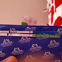 月经已经推迟5天了，用了三中牌子的验孕棒了，都是这样，我这是怎么了！