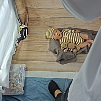 宝贝，你像你妈一样的臭美是吗？拍照那么配合。😂😂😂