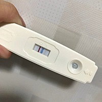 烦请指教一下，这个怀了还是没怀？