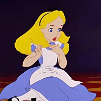 产后能美甲吗？ 能种睫毛吗？ 能做头发吗？