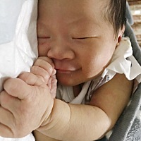 报喜啦～9月14号12点52分顺产7斤9两男宝宝一枚……