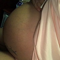 双胞胎33周.肚子是不是太小了？