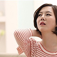 产后月子期间出汗多，却被告知还不能洗头洗澡？！这是真的吗？ 从孕期走过来的妈妈们应该都比较能理解这...