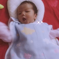 生完宝宝一个月黑眼圈好重怎么办哦